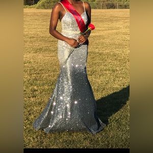 Sliver prom/homecoming dress